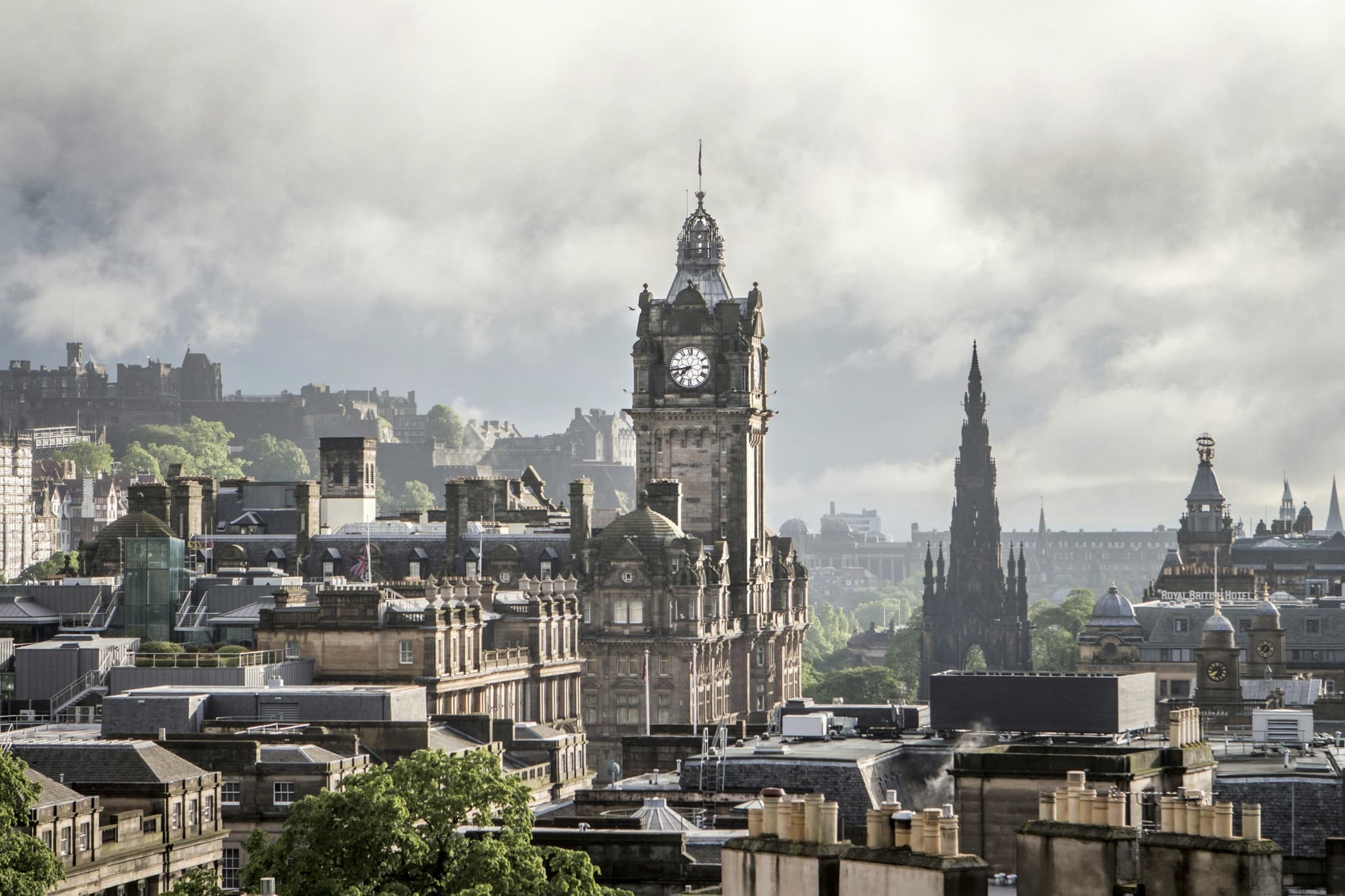 Edinburgh, United Kingdom - Travel safety guide