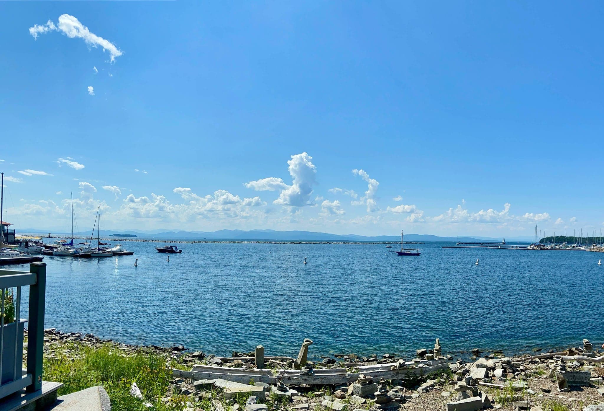 Burlington, United States - Travel safety guide